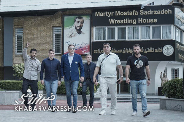 تیپ عجیب علیرضا دبیر سوژه شد + عکس