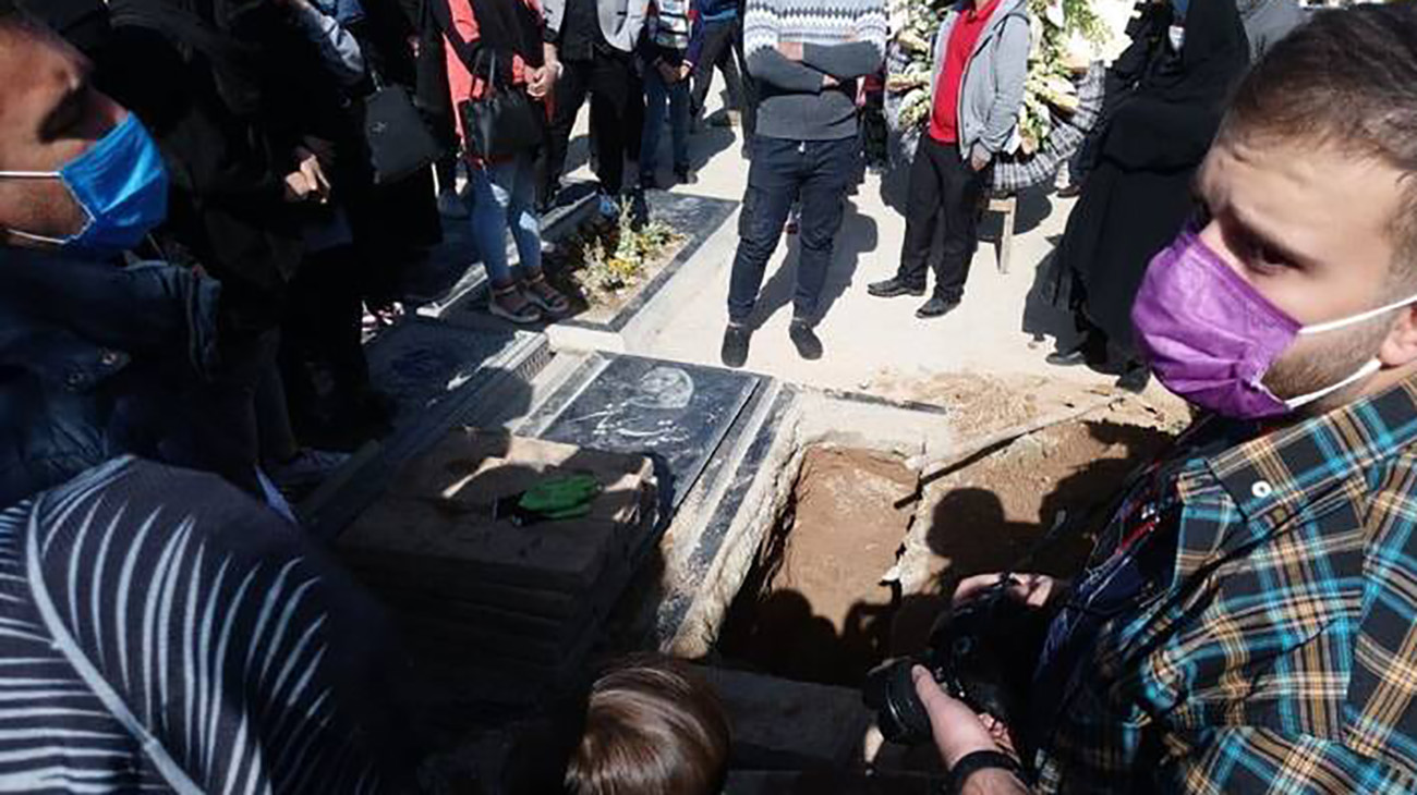 خاکسپاری-نامداری۴