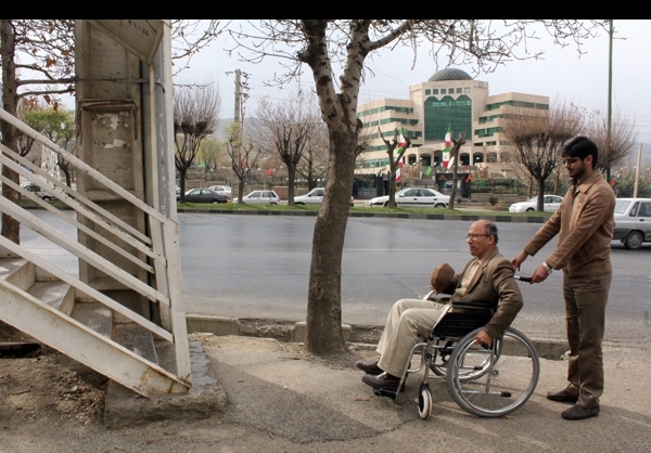 شهر برای سالمندان ایمن می شود 2