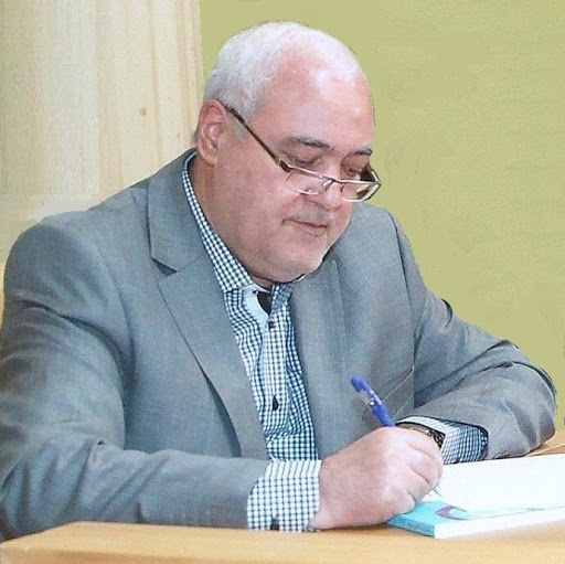 محمد-حسین-روشنک