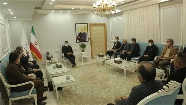 چادرملو-نشست