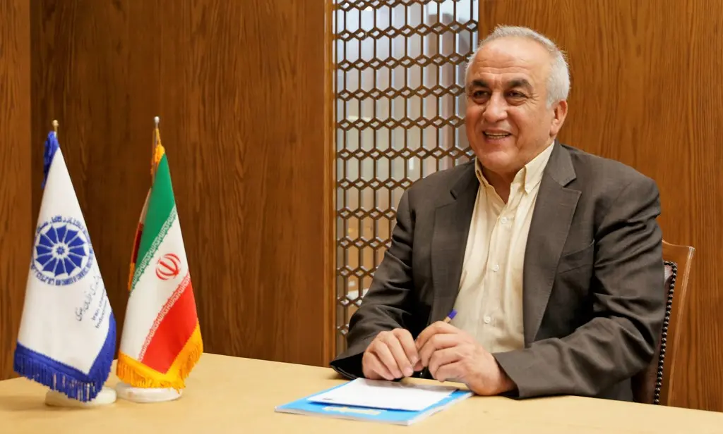 محمود-سیادت