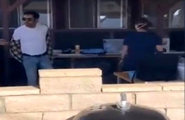 شهاب حسینی در آمریکا واکسن زد + تصاویر