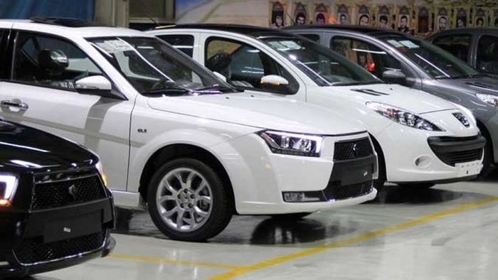 چرا قیمت خودروهای خارجی در ایران بیشتر از کشورهای دیگر است؟