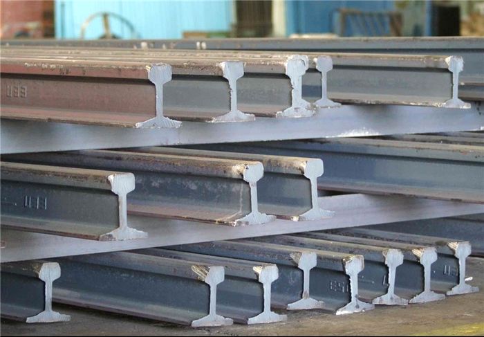 تولید ریل سوزن در ذوب آهن از خروج ارز جلوگیری کرد