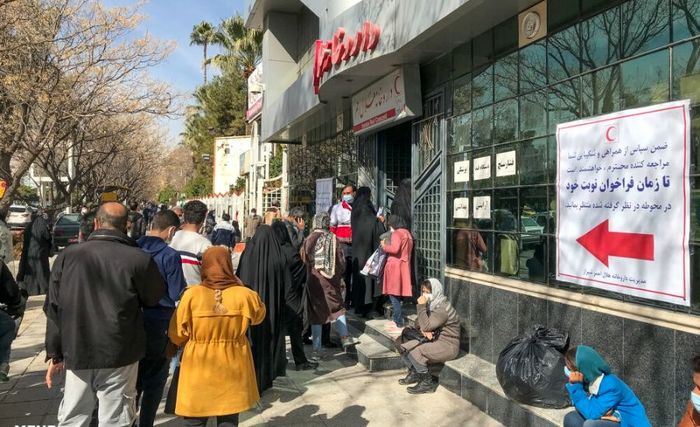 بلاتکلیفی بیمه ‌شدگان با حذف دفترچه تامین اجتماعی