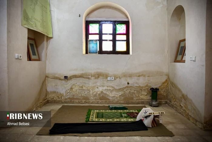 عکسی از خانه رهبر انقلاب در زمان تبعید