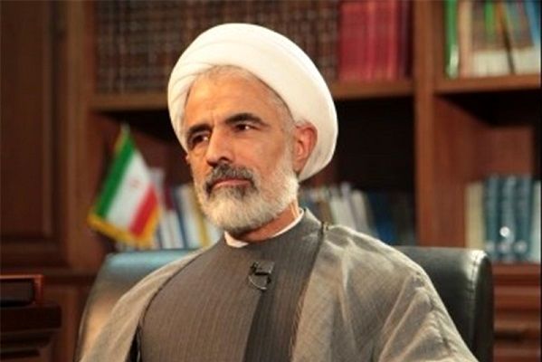 رمزگشایی مجید انصاری از ارسال پیامک‌های تهدیدآمیز درباره FATF