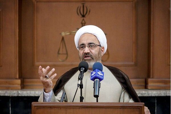 عذرخواهی معاون اژه ای بخاطر حقوق ۲میلیون تومانی!