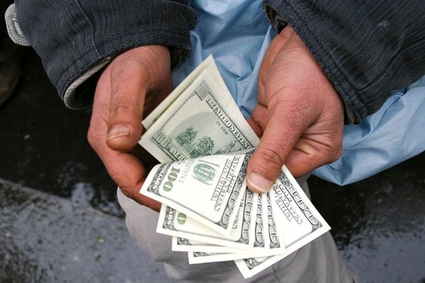 تعیین ارزش برابری، مهمترین شرط حذف دلار