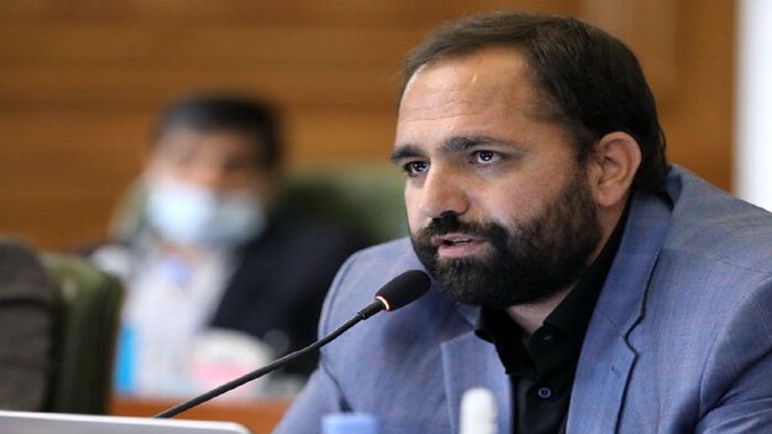 مخالف زندگی گران در تهران هستیم