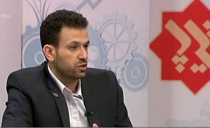 ادامه واکنش ها به تعهدنامه حاشیه ساز